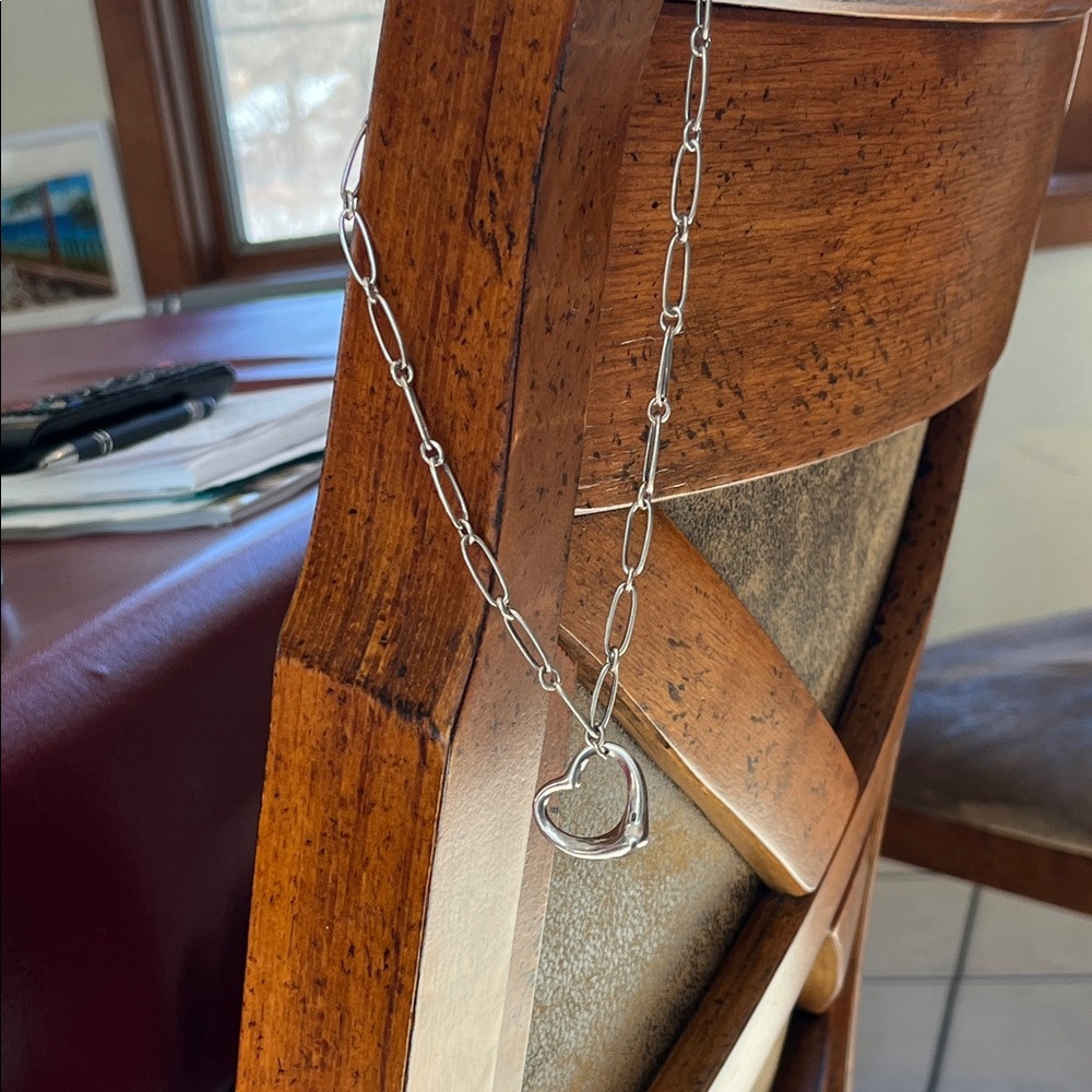 Sterling silver heart necklace - Picture 2 of 2